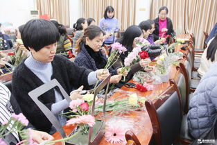 新湖街道举办“母亲素质提升工程”之花艺培训活动
