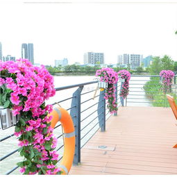 绿意常驻，雅致永存 探索现代装饰中的仿真花艺世界